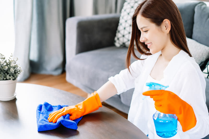 錢拿就跑? 控｢居家清潔｣沒掃乾淨、封鎖消失