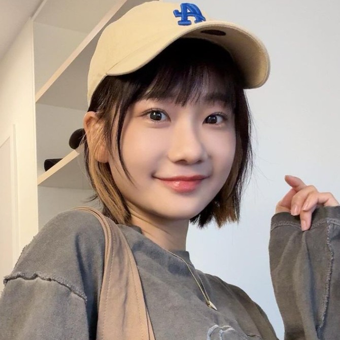 愛莉莎莎瑜珈課賣破億元，爭議卻跟錢無關？